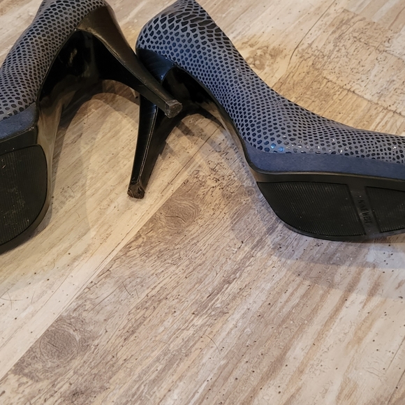 Nine West 9.5 - Picture 2 of 4